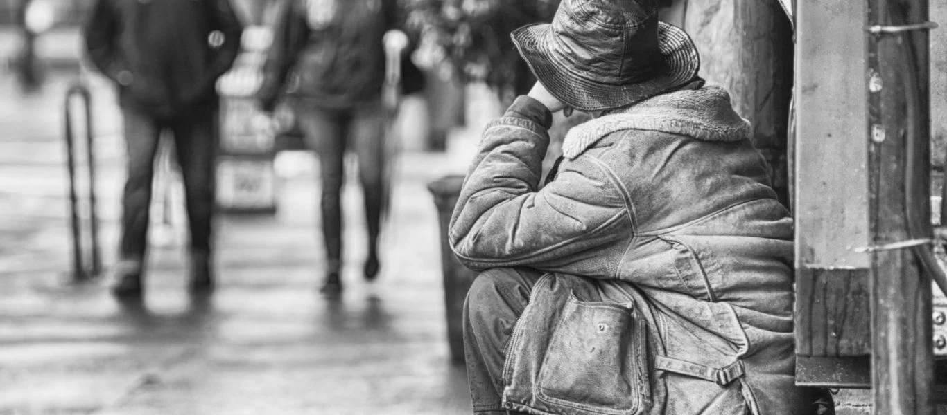 Έκθετη η κυβέρνηση Κ.Μητσοτάκη που όλα τα βλέπει «καλά»: 1 στους 3 Έλληνες αντιμέτωπος με την φτώχεια